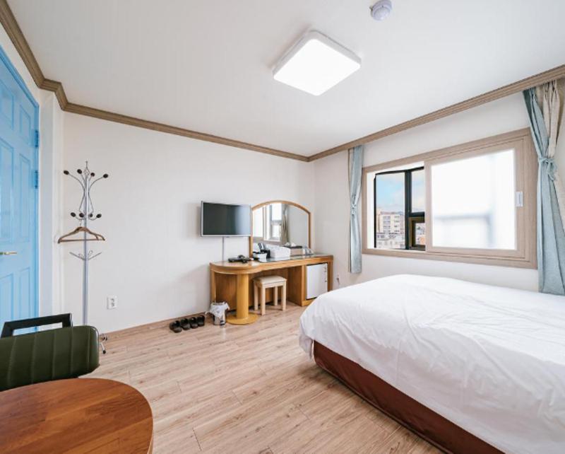 Top Island Hotel Jeju Luaran gambar