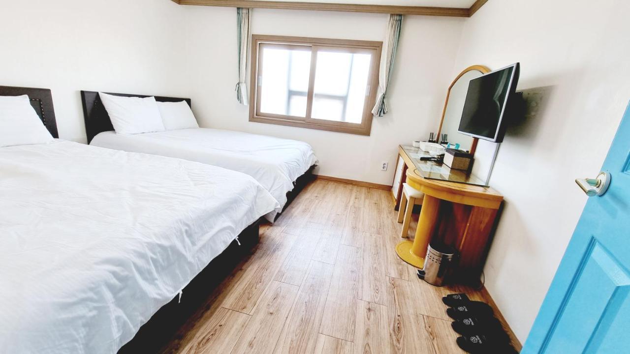 Top Island Hotel Jeju Luaran gambar
